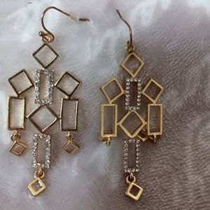 Beautiful dangle earings